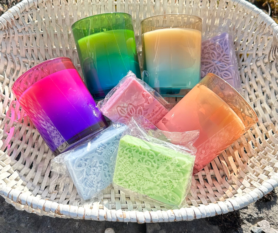 Maagilise Kodu käsitööküünlad ja käsitööseebid